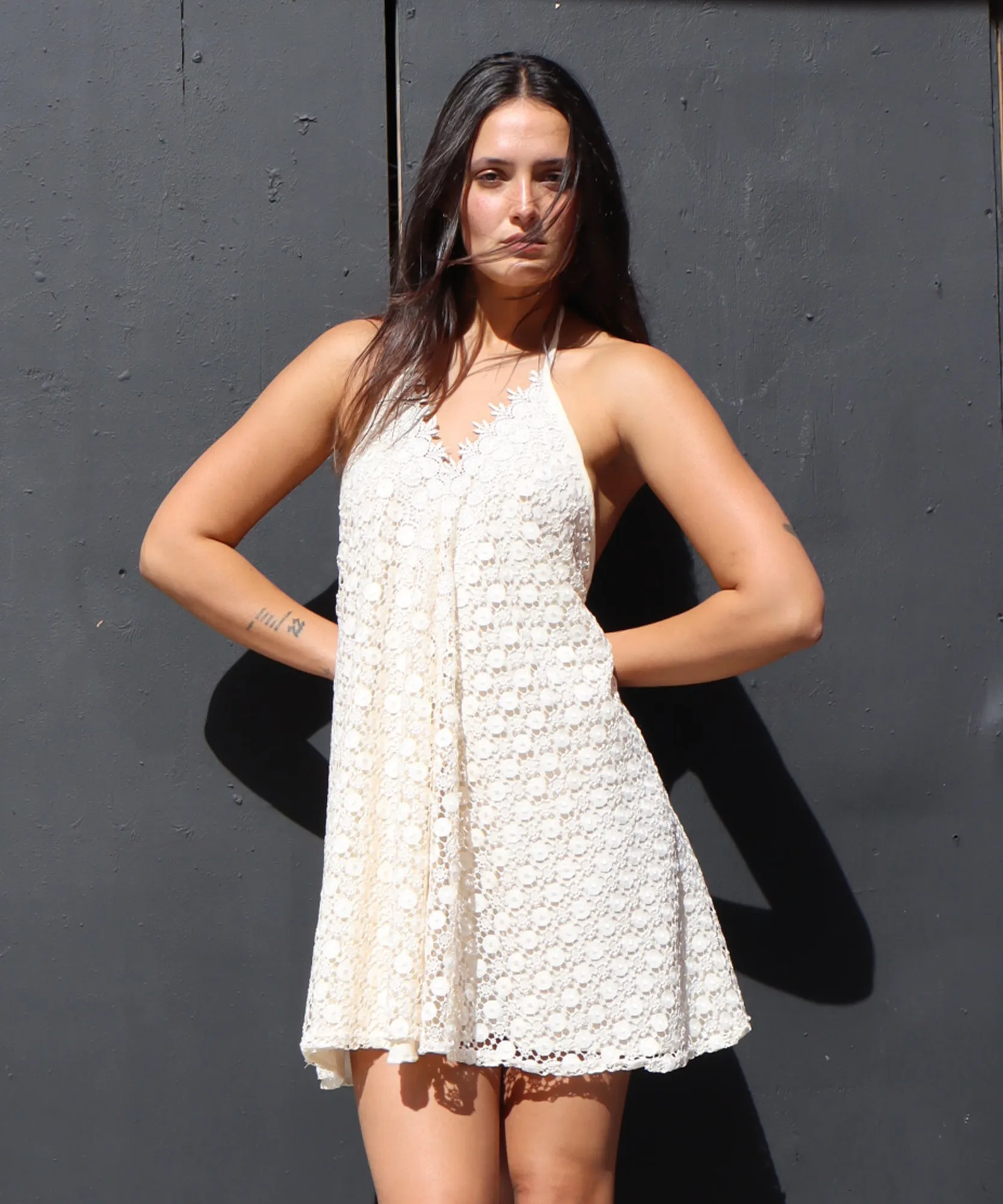 MESH MOMENT DRESS, CREAM