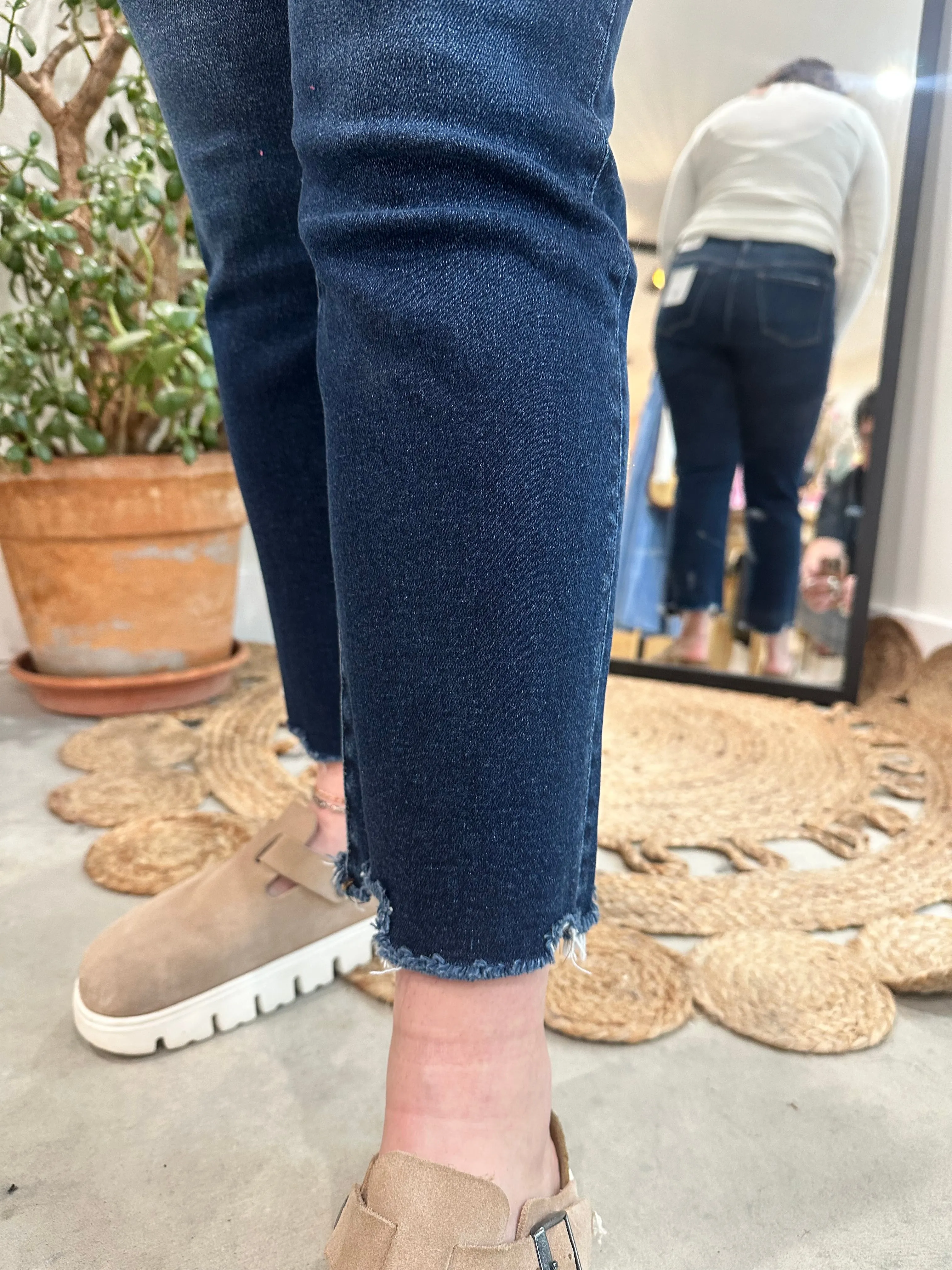 Mid Rise Cropped Denim