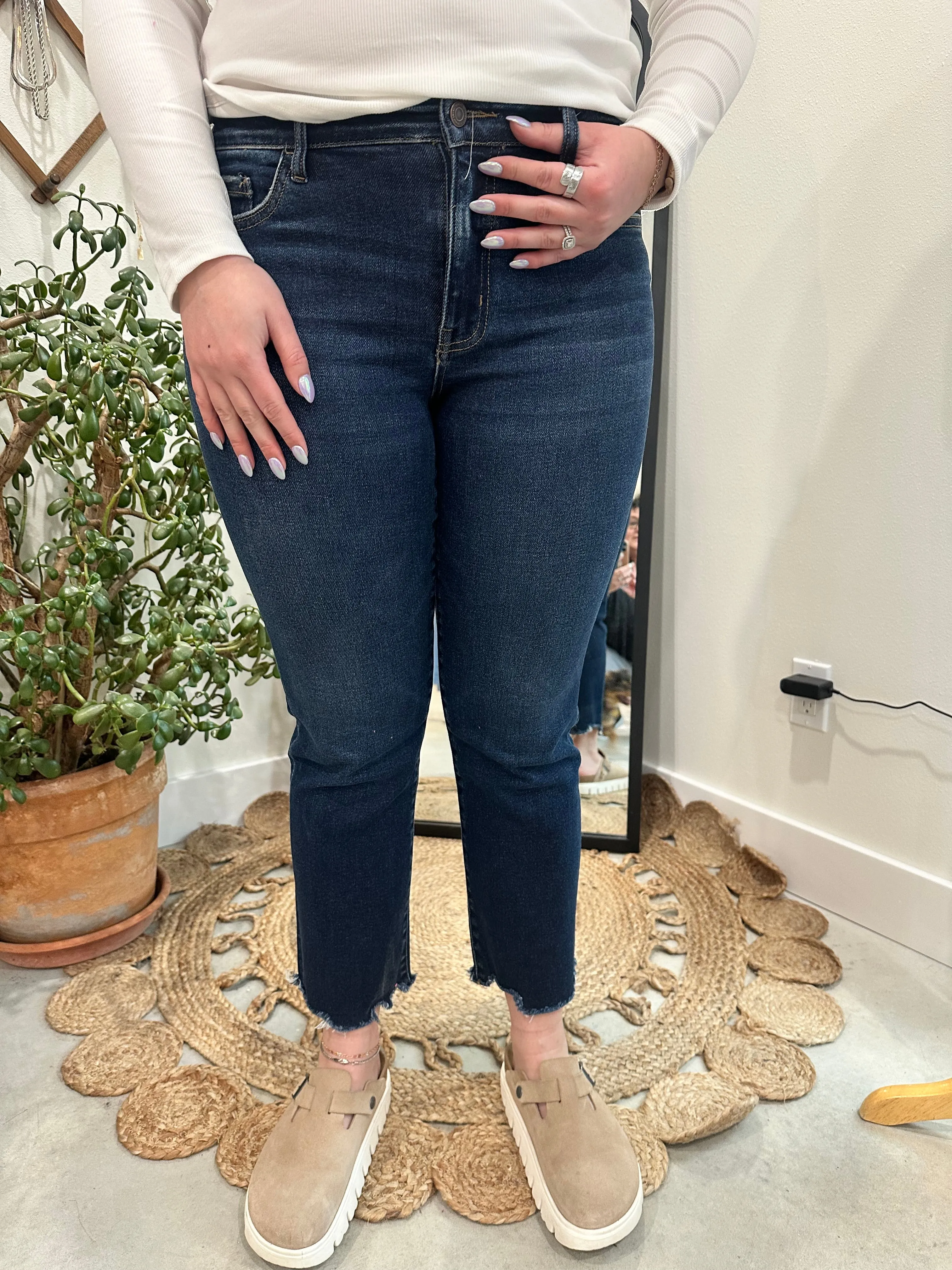 Mid Rise Cropped Denim