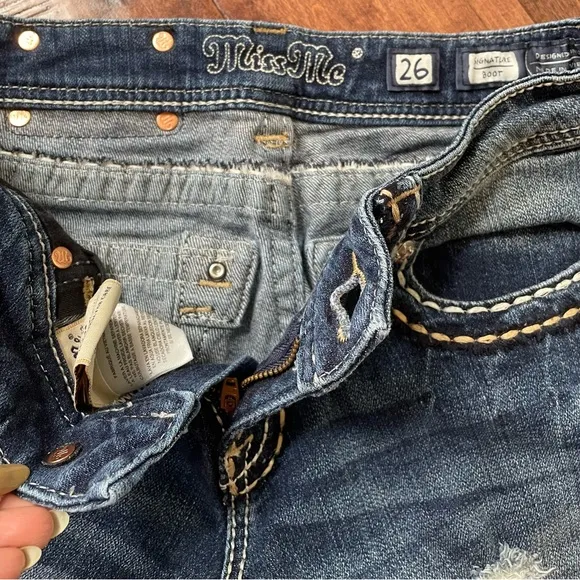 Miss Me Rhinestone‎ embroidered boot cut denim jeans, size 26.