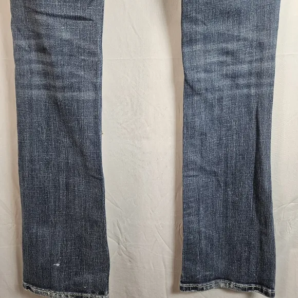 Miss Me slim bootcut embroidered bling jeans size 25
