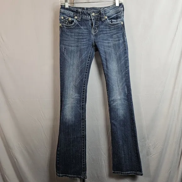 Miss Me slim bootcut embroidered bling jeans size 25