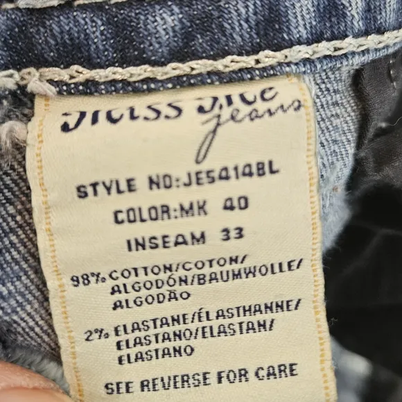Miss Me slim bootcut embroidered bling jeans size 25