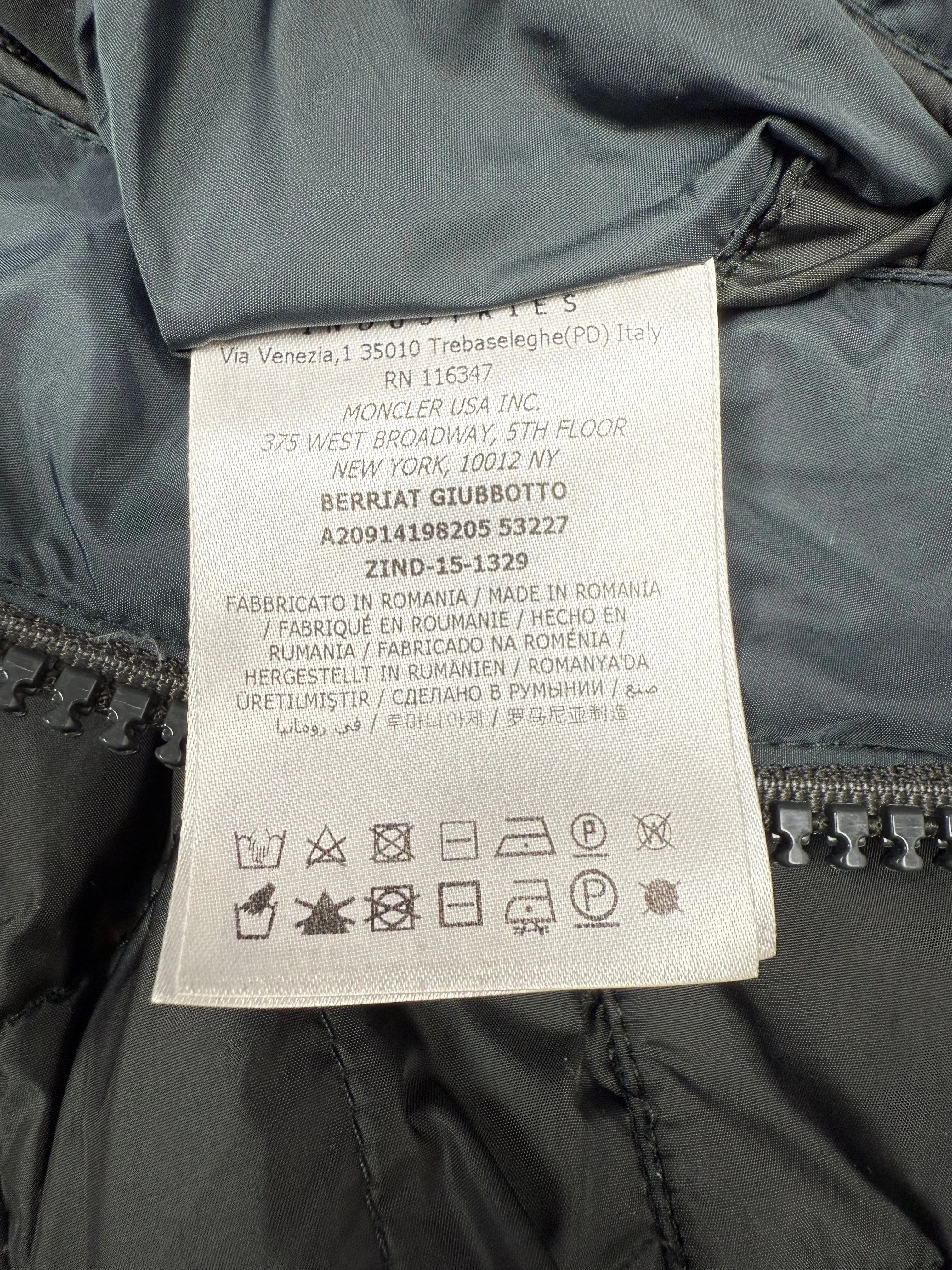 Moncler Berriat Down Jacket - Khaki