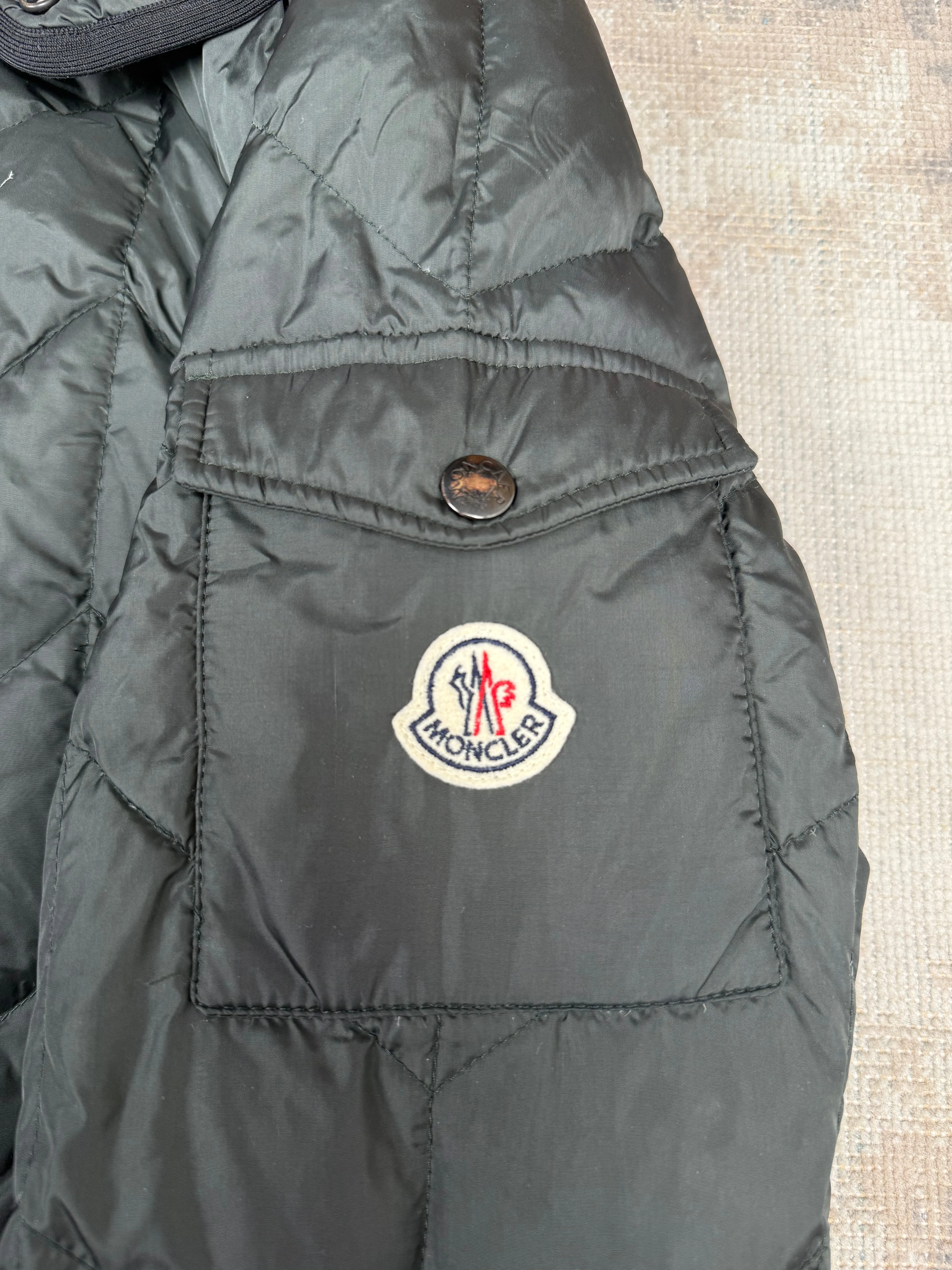 Moncler Berriat Down Jacket - Khaki
