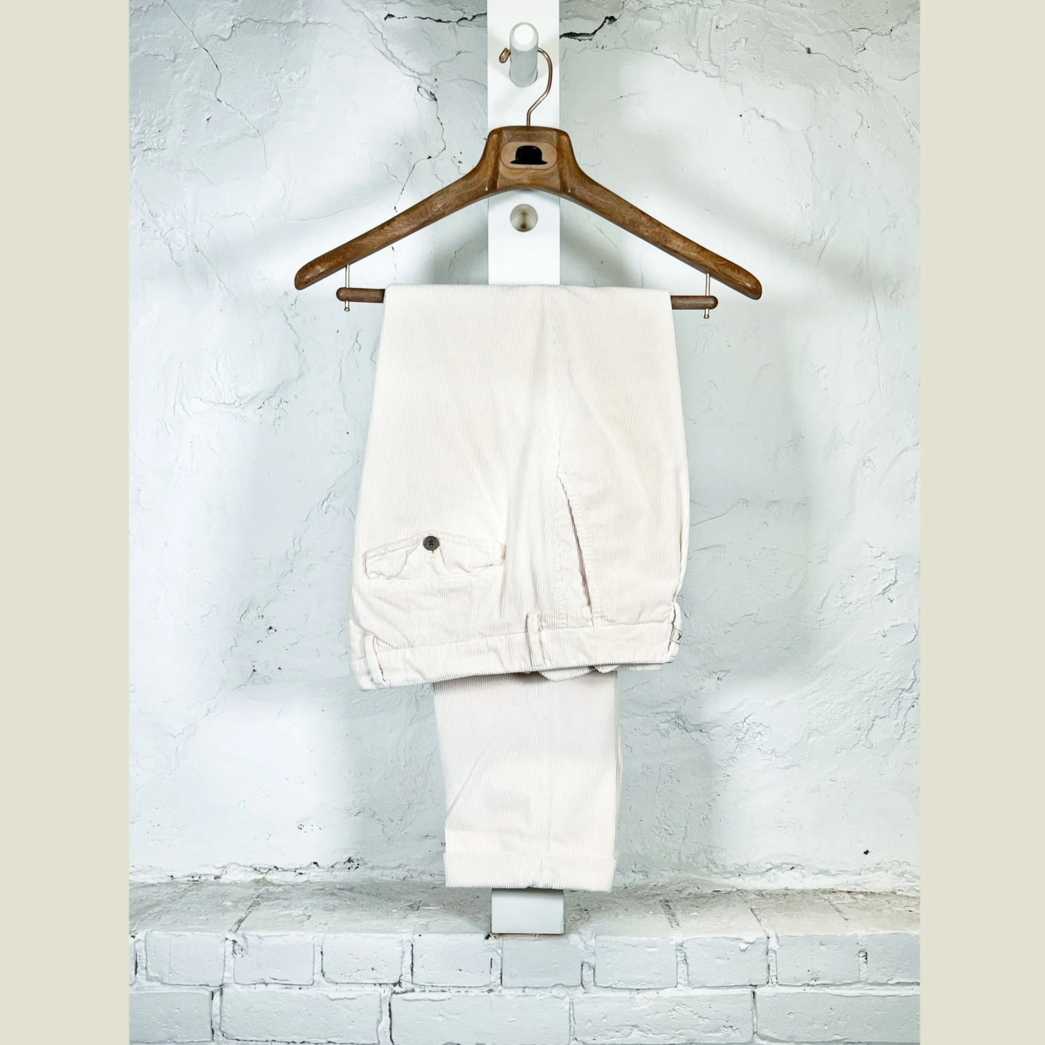 MYTHS Cord Trouser