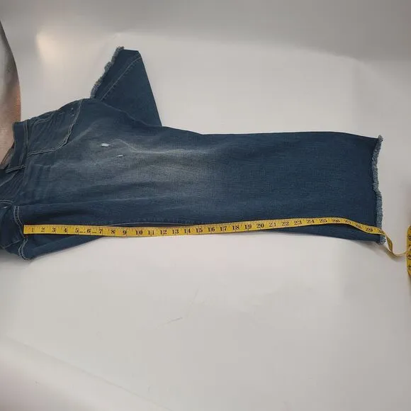 NWT Torrid  Flare Distressed Jeans Plus 30   Blue Wash Bootcut Stretch Mid Rise