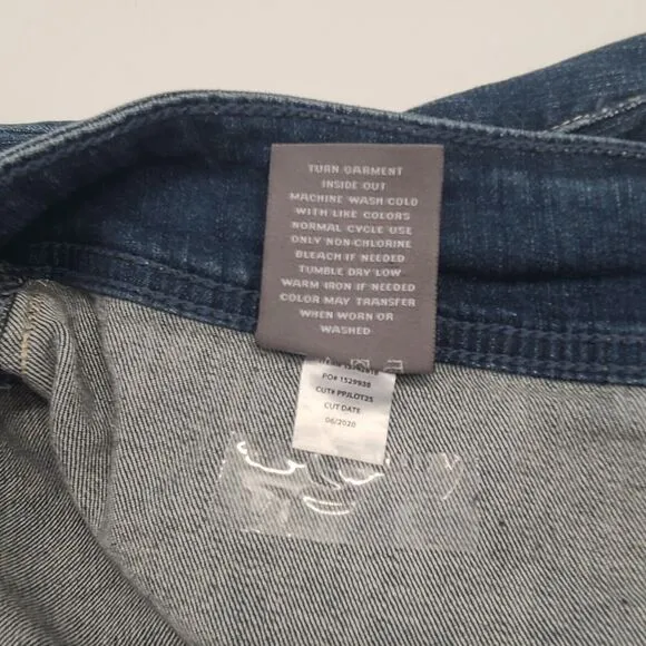 NWT Torrid  Flare Distressed Jeans Plus 30   Blue Wash Bootcut Stretch Mid Rise
