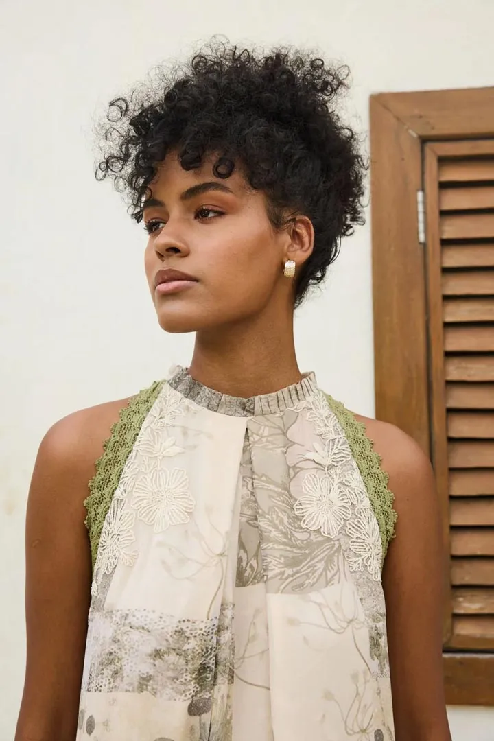 PRINT PATCHWORK- SAGE GREEN STORY