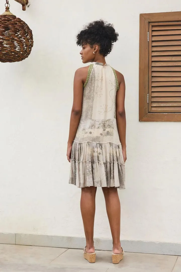 PRINT PATCHWORK- SAGE GREEN STORY