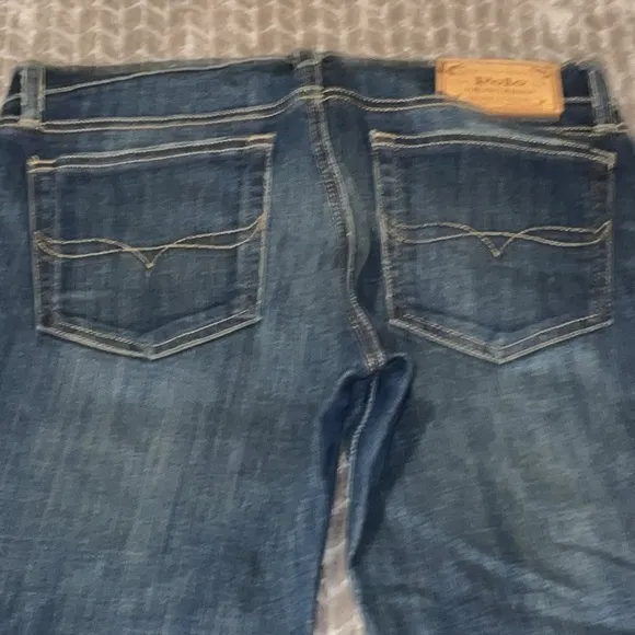 Ralph Lauren Polo Tompkins Skinny Jeans.  Size 28.