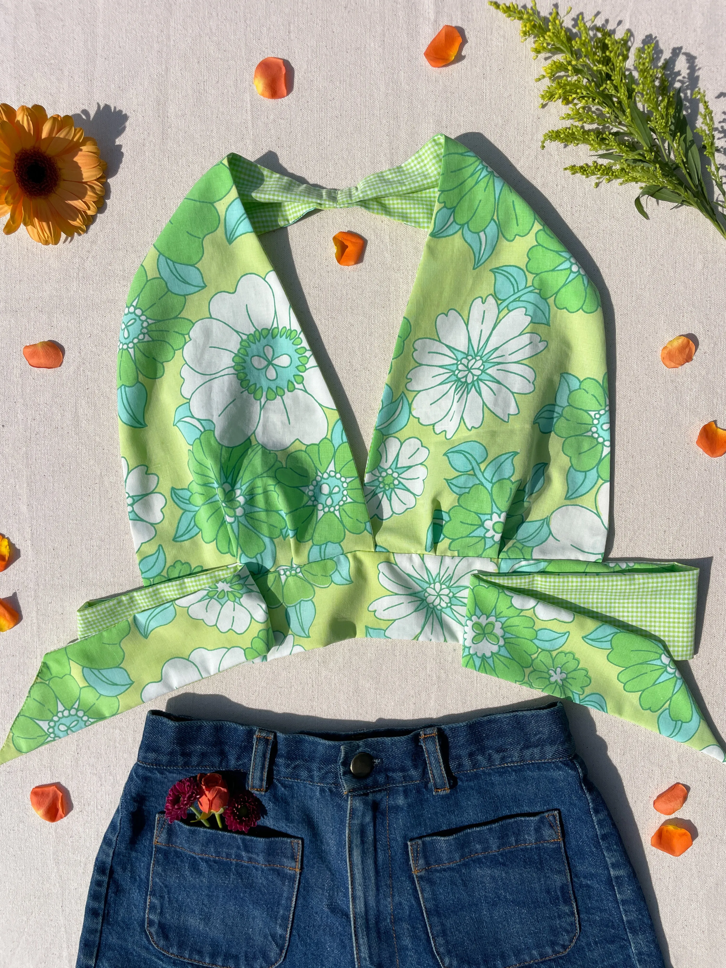Reversible Halter | Light lime flower & gingham