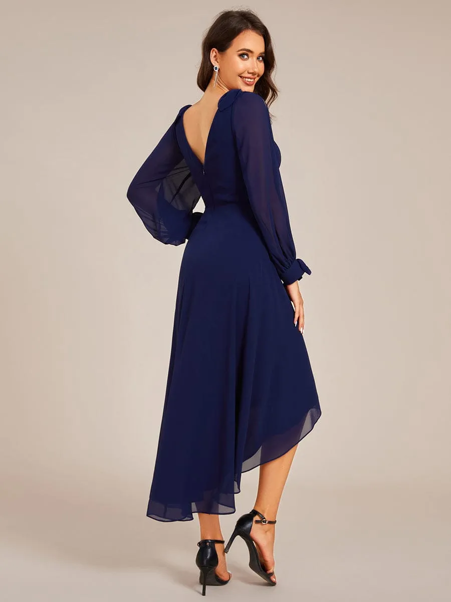 Robe de demoiselle d'honneur mi-longue en mousseline à ourlet asymétrique
