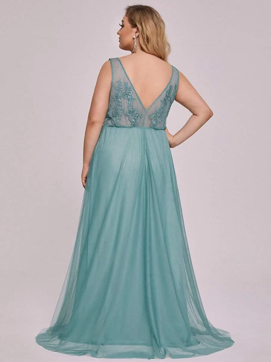 Robe de soirée en tulle fluide sans manches avec appliques élégantes de grande taille