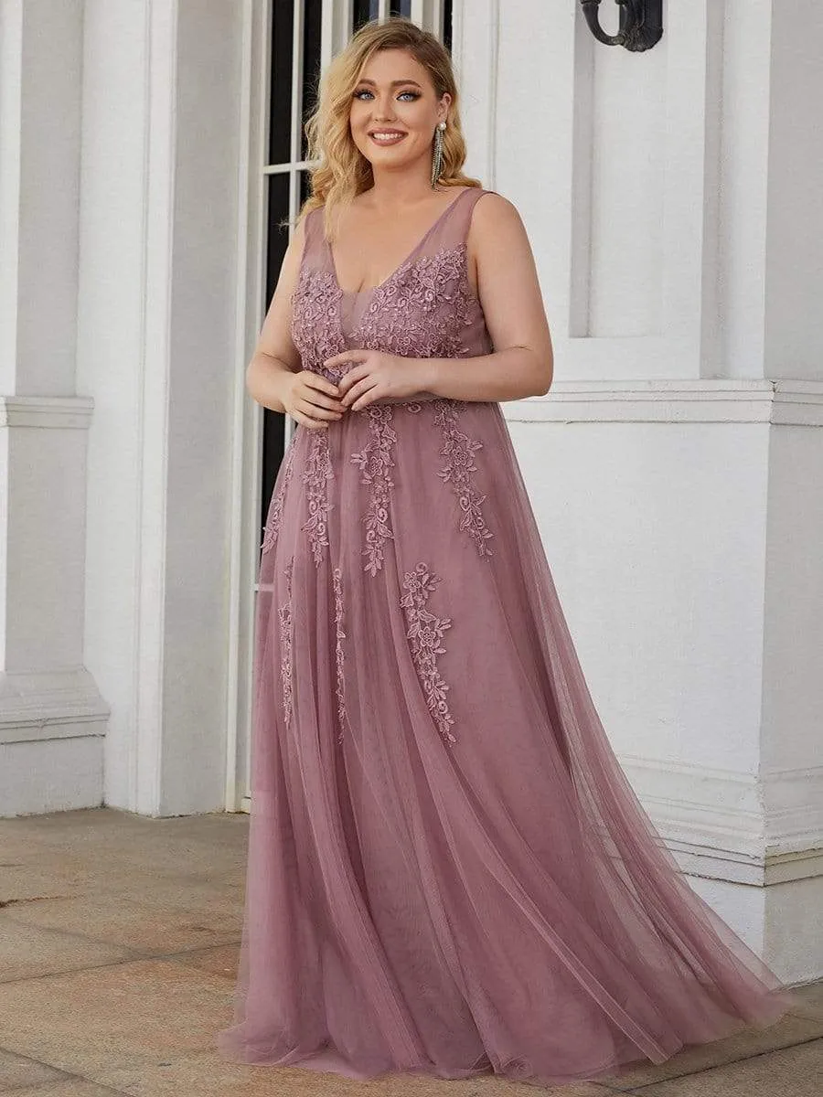 Robe de soirée en tulle fluide sans manches avec appliques élégantes de grande taille