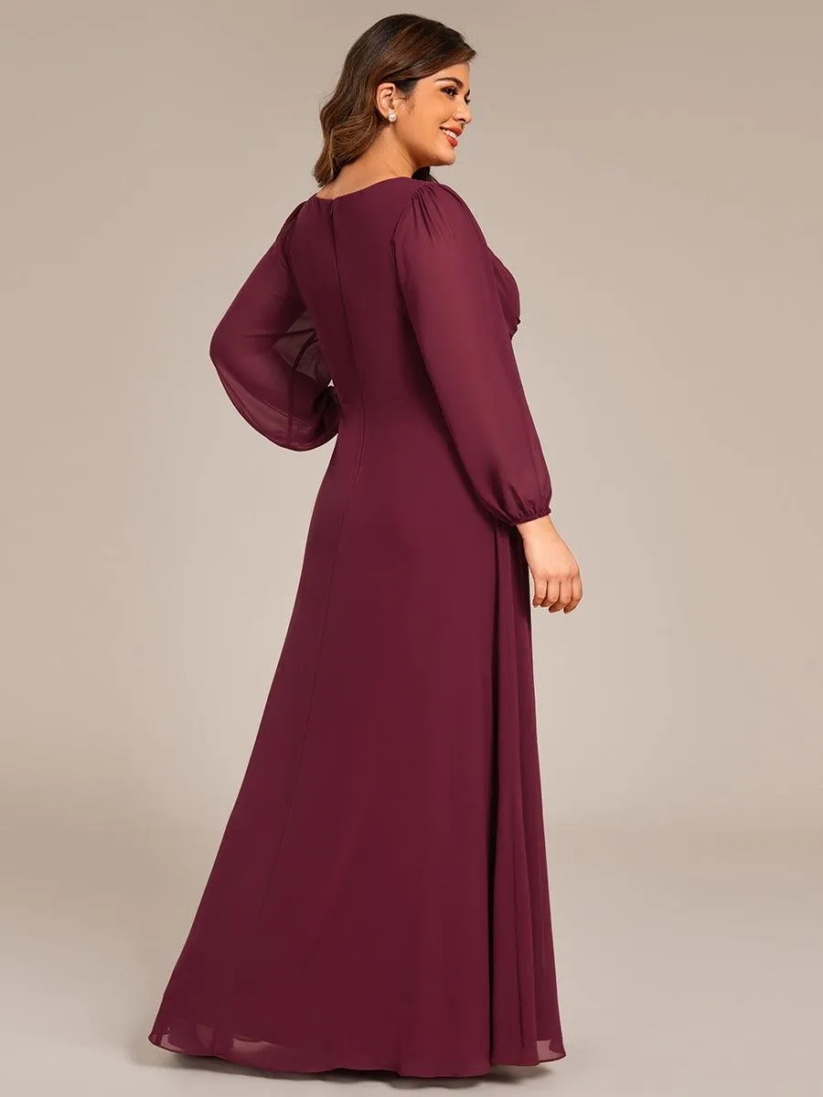 Robe de soirée formelle en mousseline de soie à manches longues et coupe trapèze grande taille