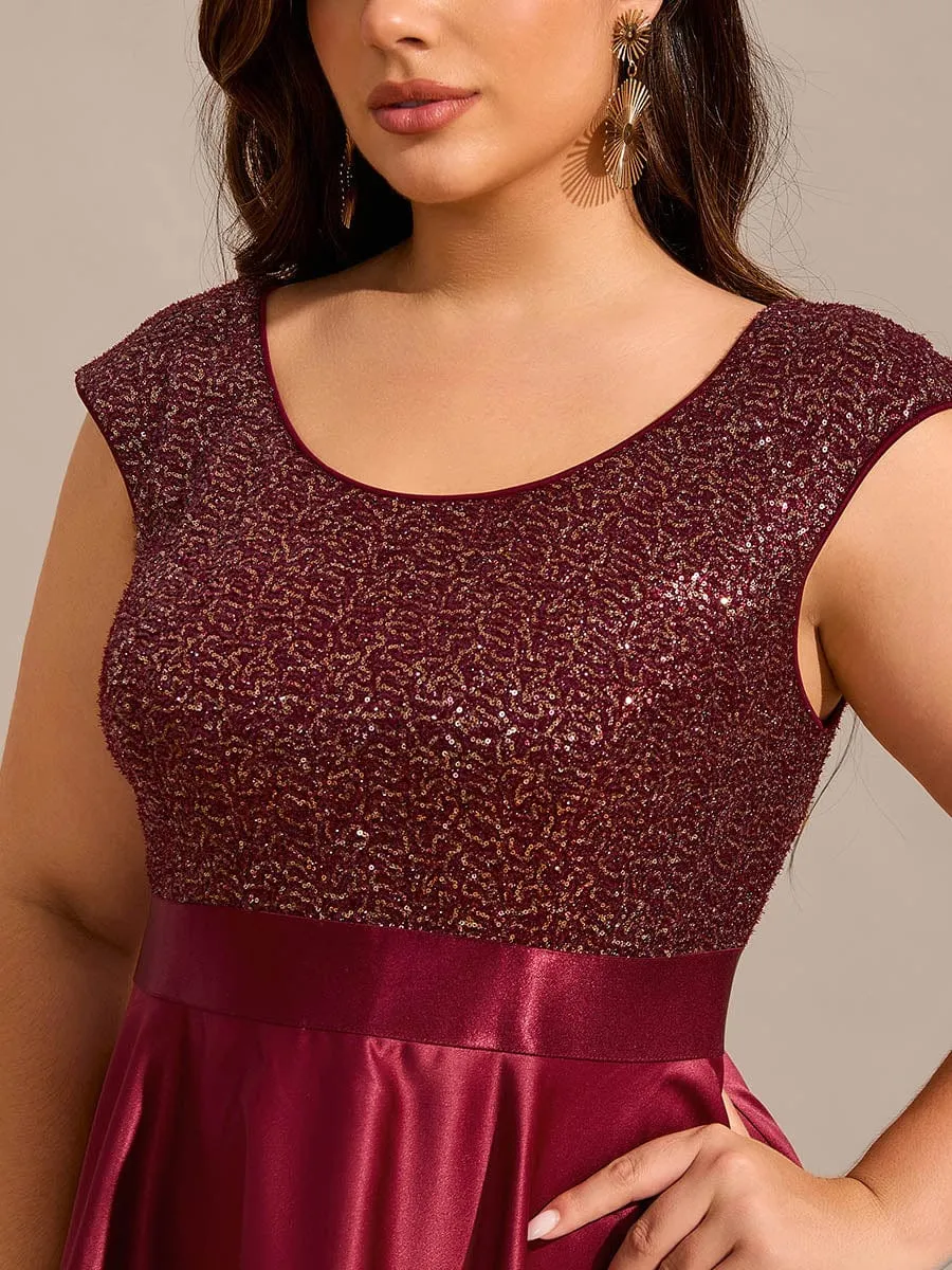Robe de soirée à sequins et décolleté plongeant avec satin