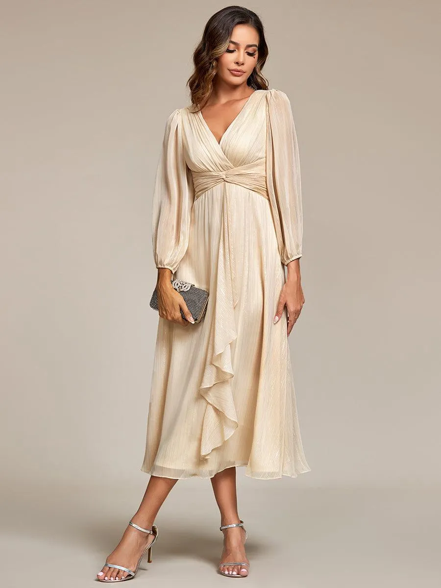 Robe de soirée trapèze scintillante à manches longues et col en V en mousseline de soie avec torsadé