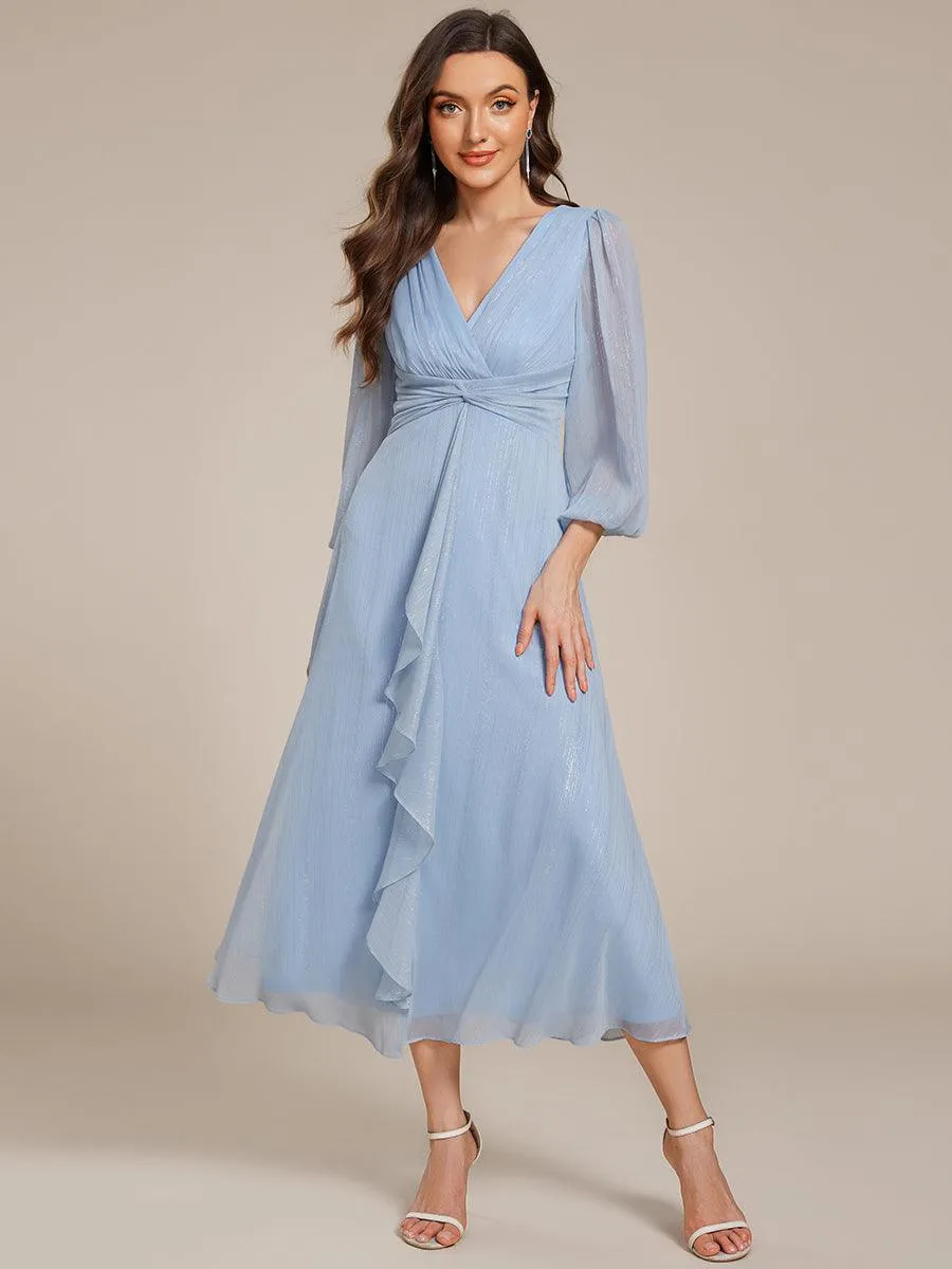Robe de soirée trapèze scintillante à manches longues et col en V en mousseline de soie avec torsadé