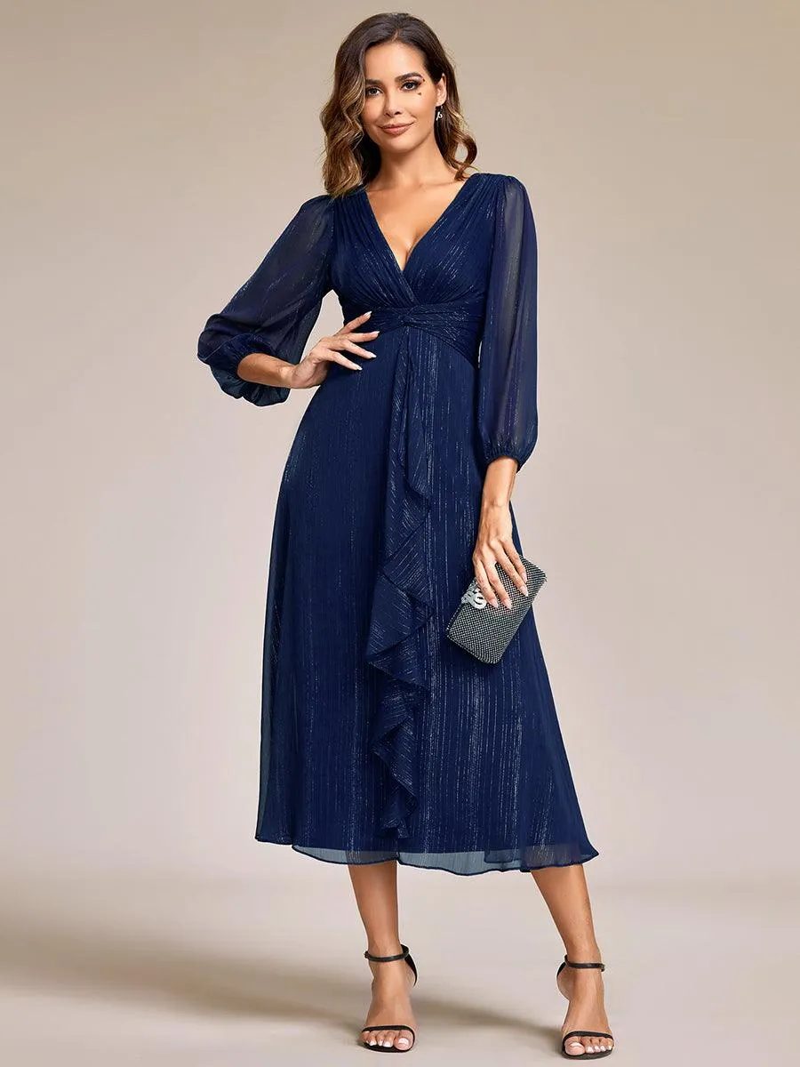 Robe de soirée trapèze scintillante à manches longues et col en V en mousseline de soie avec torsadé