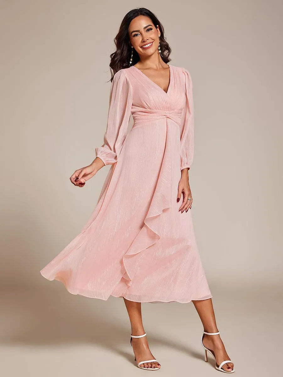 Robe de soirée trapèze scintillante à manches longues et col en V en mousseline de soie avec torsadé