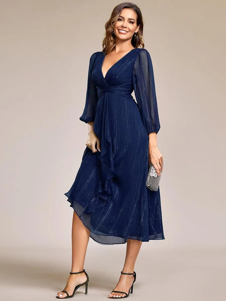 Robe de soirée trapèze scintillante à manches longues et col en V en mousseline de soie avec torsadé