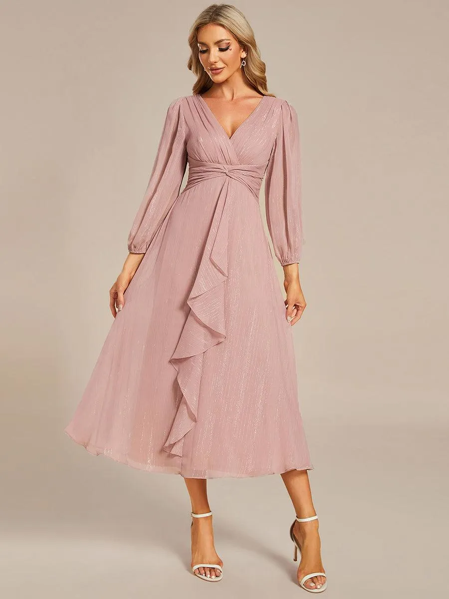 Robe de soirée trapèze scintillante à manches longues et col en V en mousseline de soie avec torsadé