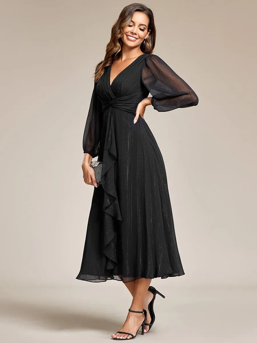 Robe de soirée trapèze scintillante à manches longues et col en V en mousseline de soie avec torsadé