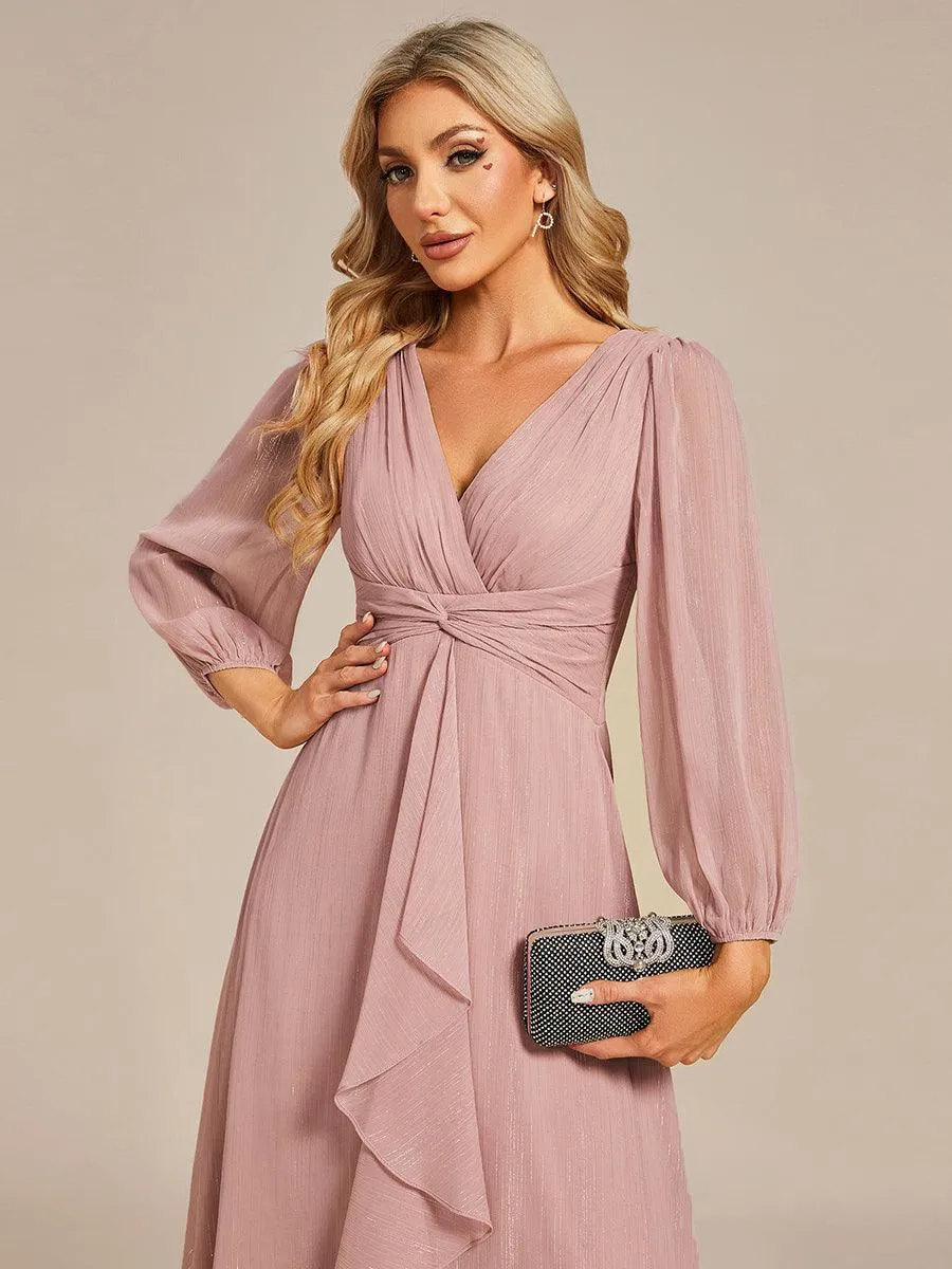Robe de soirée trapèze scintillante à manches longues et col en V en mousseline de soie avec torsadé