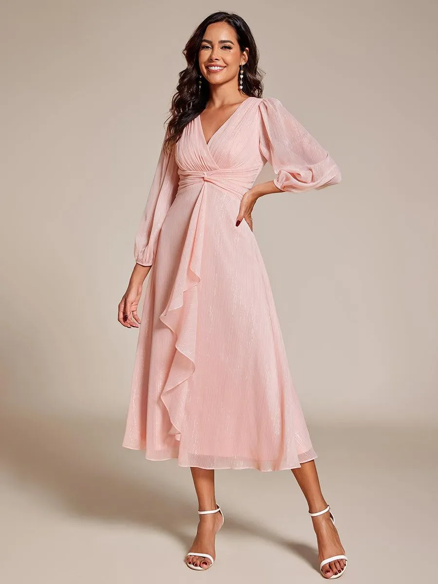 Robe de soirée trapèze scintillante à manches longues et col en V en mousseline de soie avec torsadé