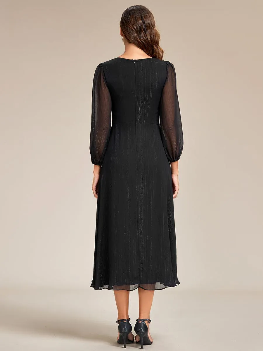 Robe de soirée trapèze scintillante à manches longues et col en V en mousseline de soie avec torsadé