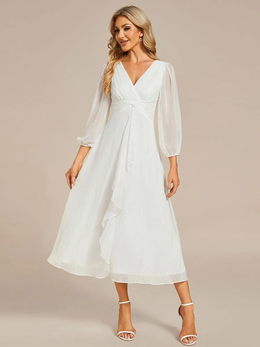 Robe de soirée trapèze scintillante à manches longues et col en V en mousseline de soie avec torsadé