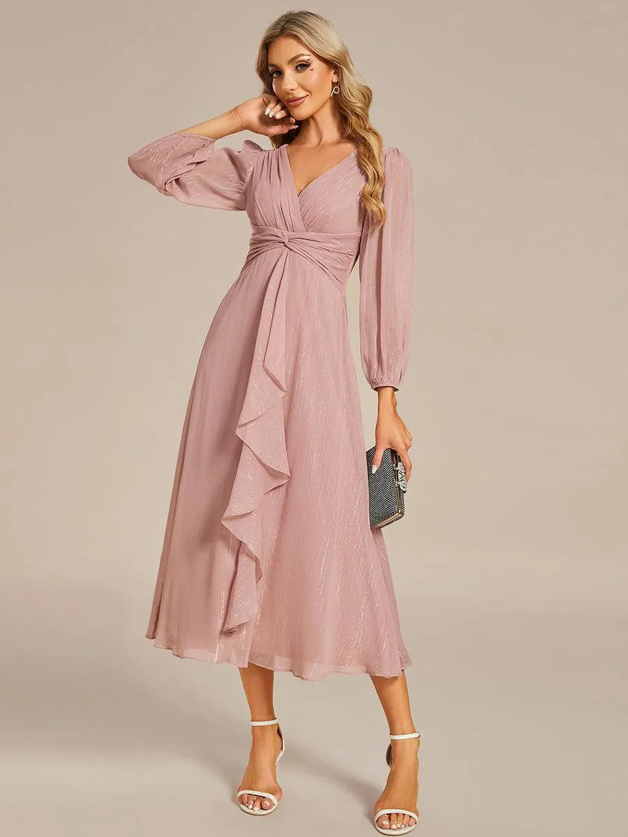 Robe de soirée trapèze scintillante à manches longues et col en V en mousseline de soie avec torsadé