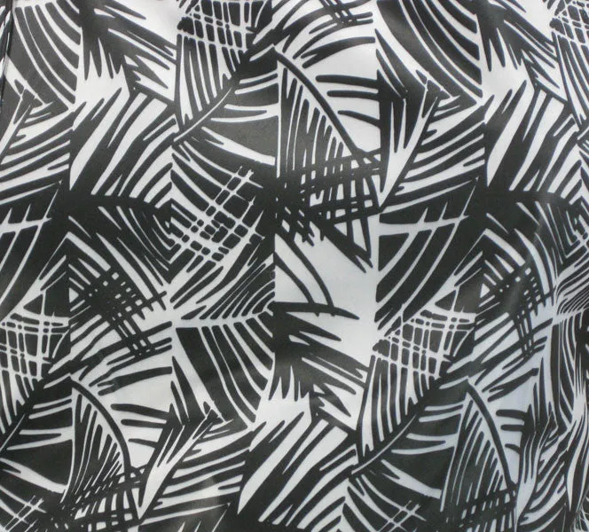 Salon Client Robe In Black White Bamboo Print