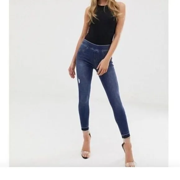 Spanx Distressed Ankle Skinny Black Jeans Raw Hem Size M
