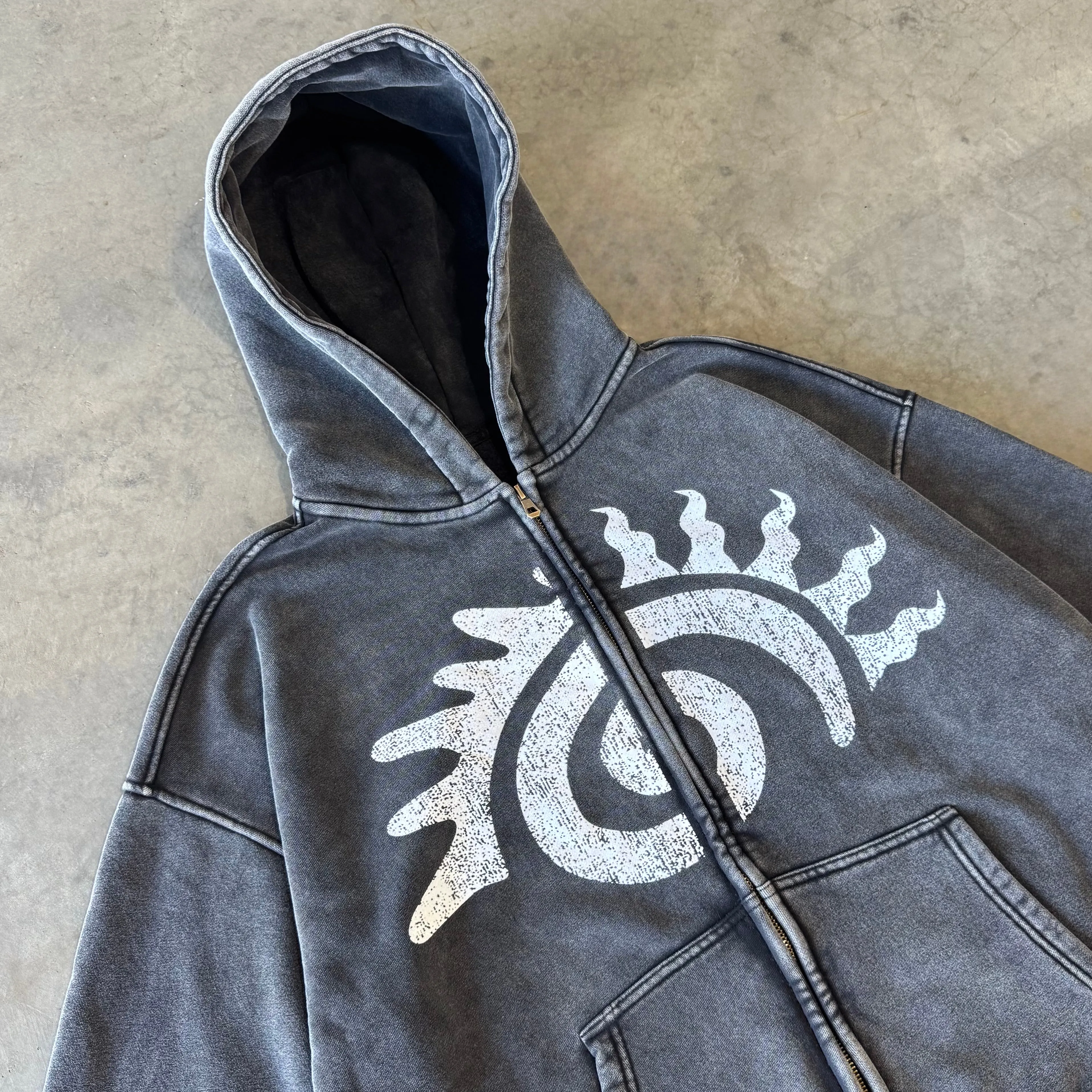 SPRING WEIGHT ICON ZIP UP