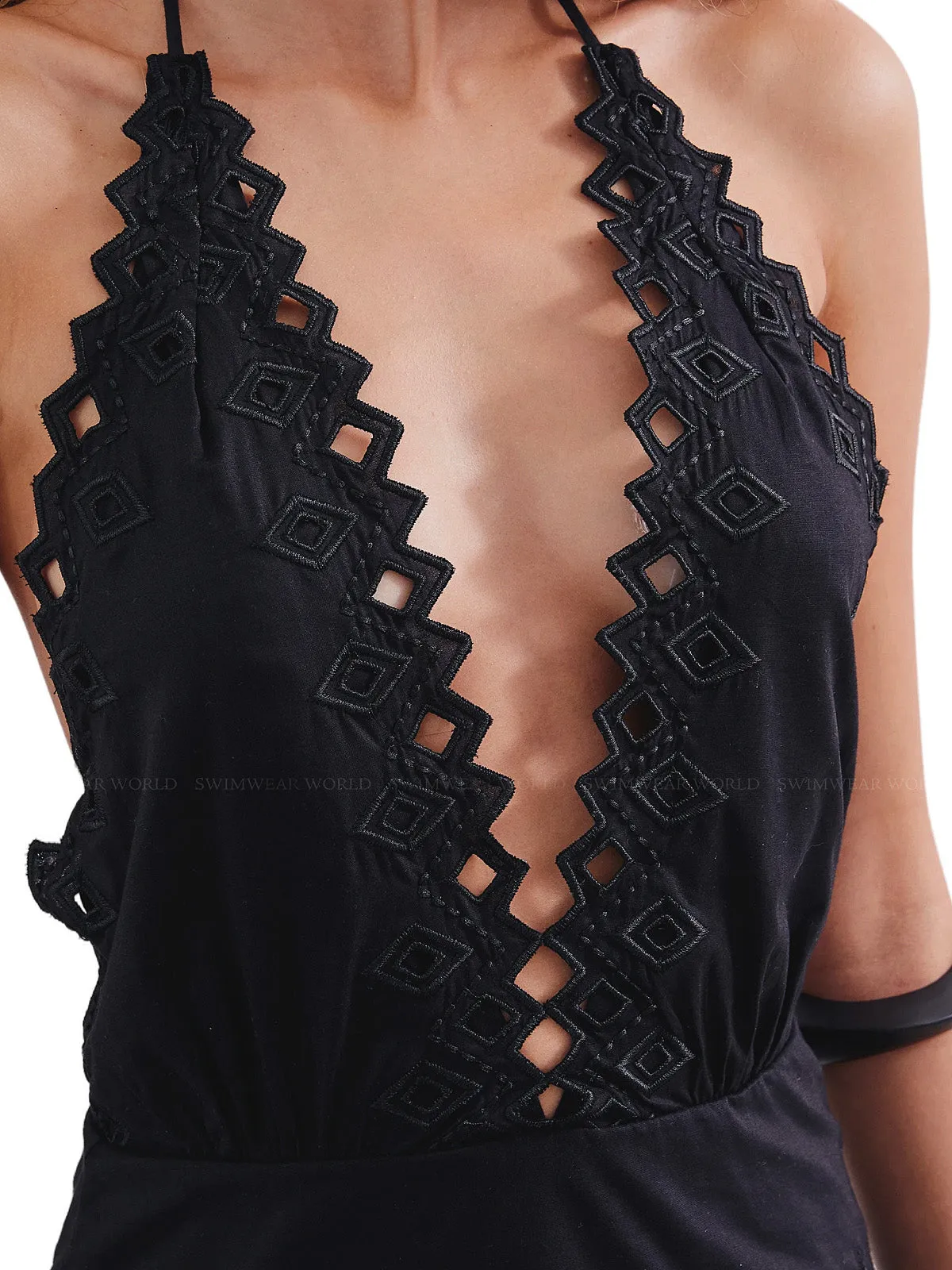 Tara Detail Midi Dress ::RET