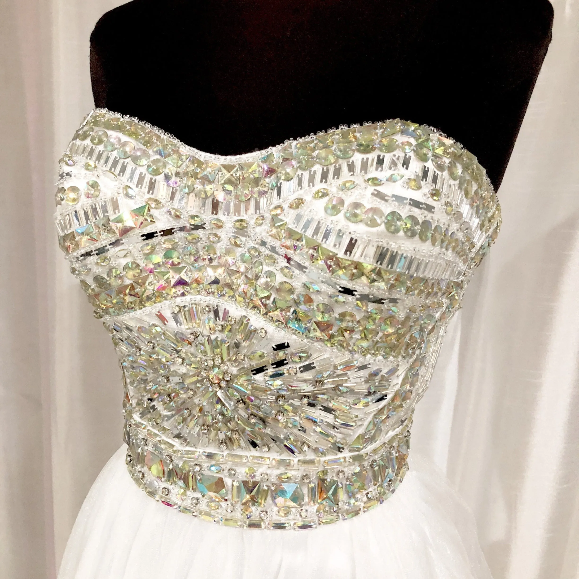 TONY BOWLS White Strapless Embellished Short Dress Size 10