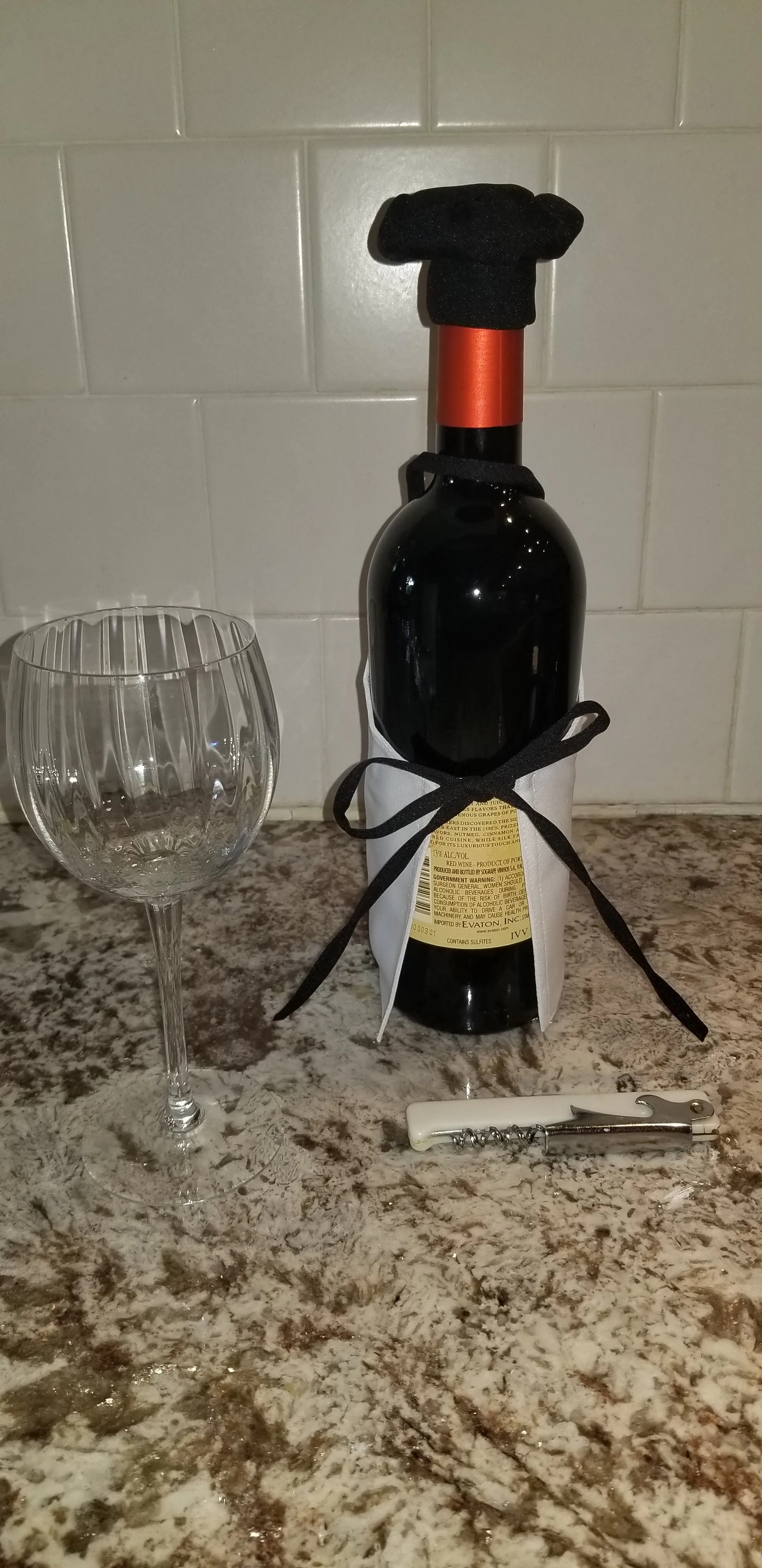 Wine Bottle Aprons Item #30014