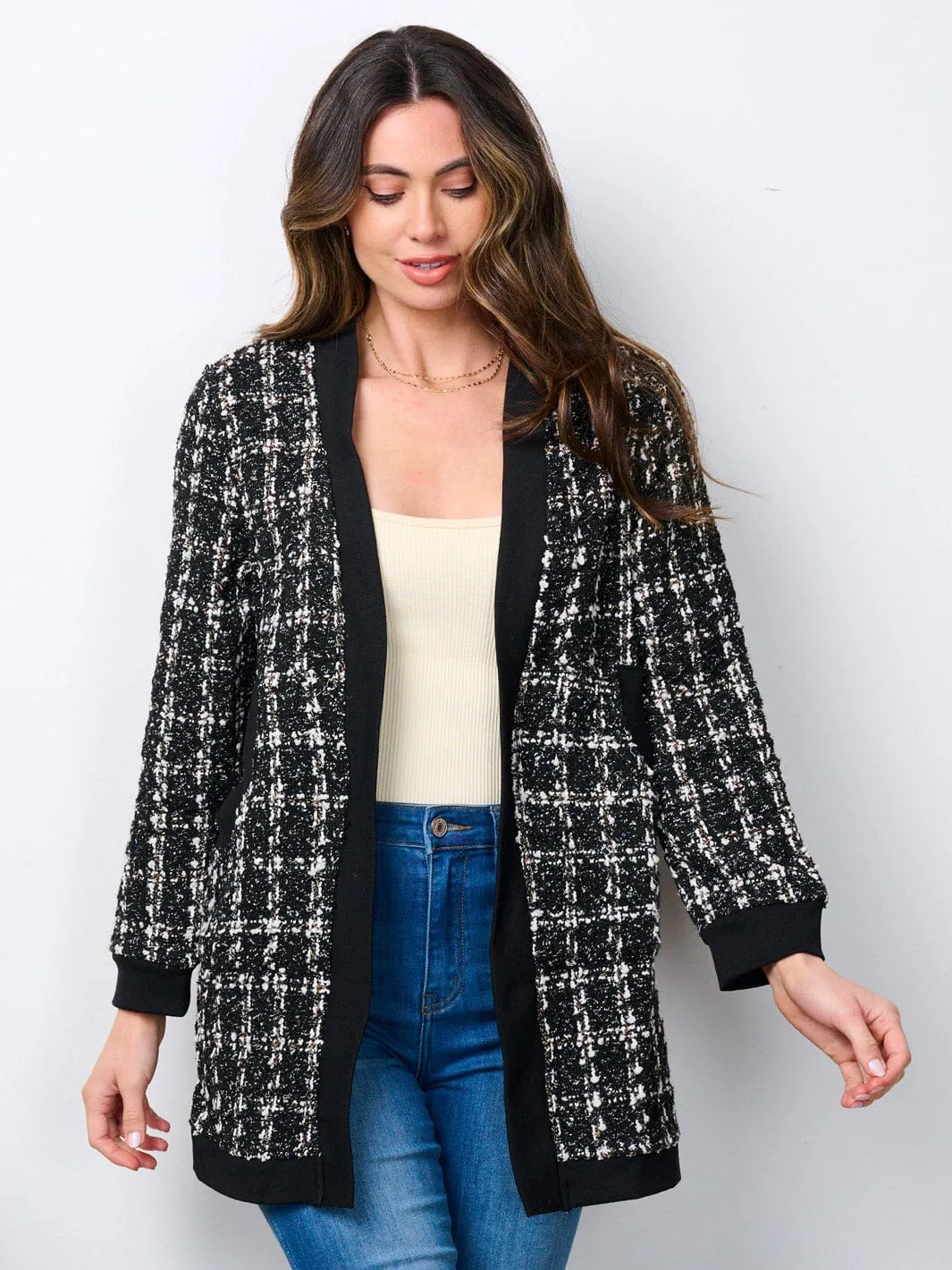 WOMEN'S LONG SLEEVE FRONT POCKETS BUTTON CLOSURE CARDIGAN
