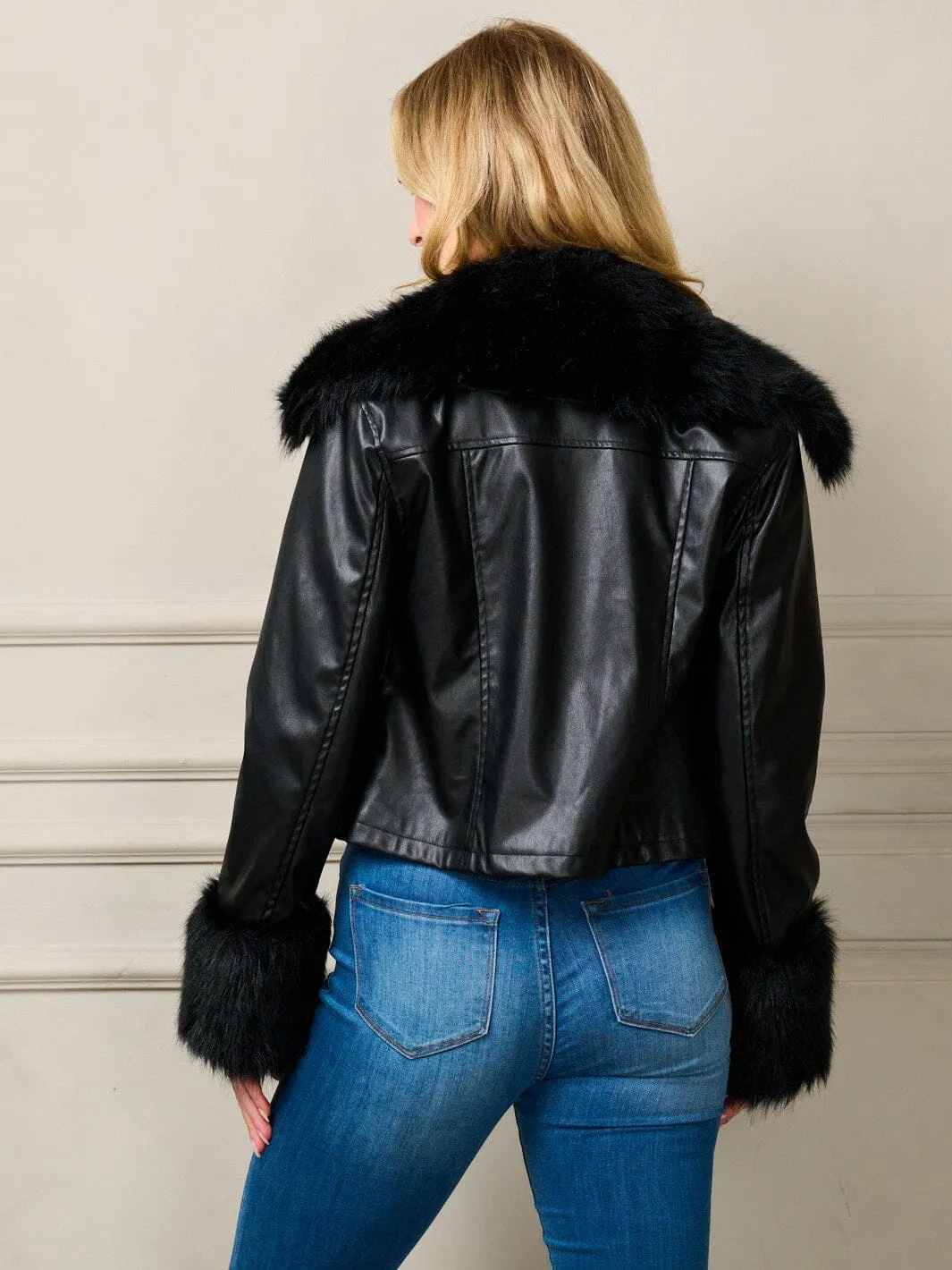WOMEN'S LONG SLEEVE ZIP UP FAUX FUR PLEATHER JACKET