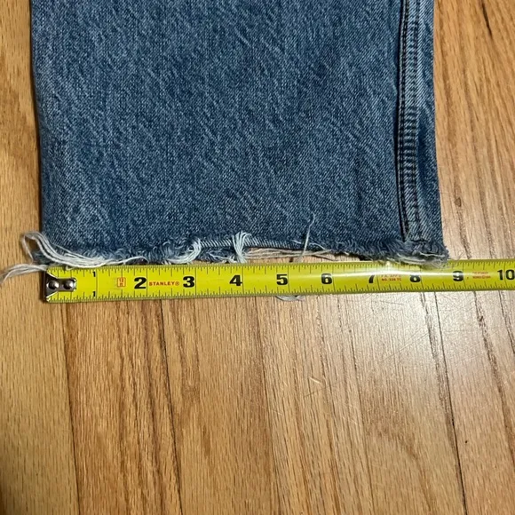 Zara Wide leg Flare light blue Distressed Jeans size 4